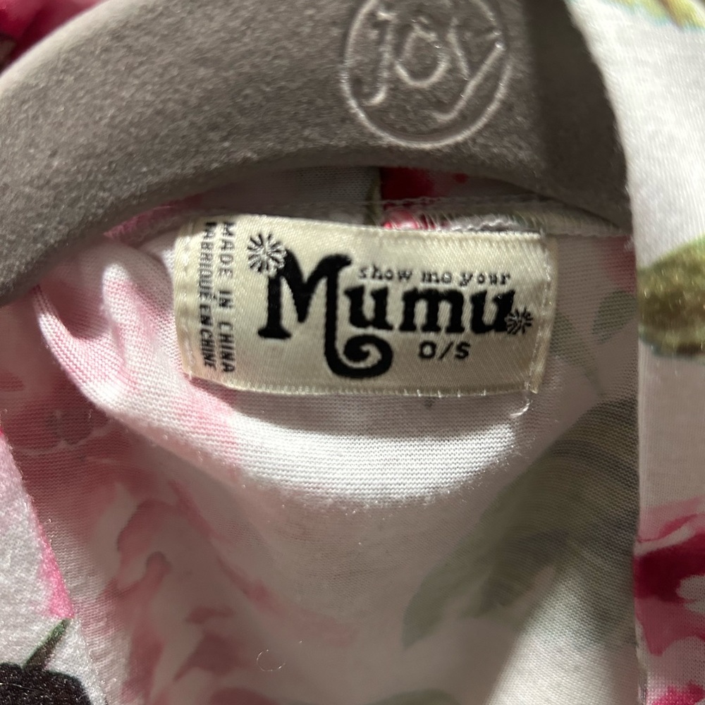 Light Floral Robe - Picture 4 of 4